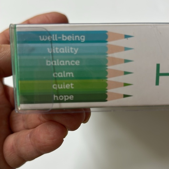 Vive Le Color: Harmony Adult Coloring Book & Pencils NEW - Picture 6 of 9